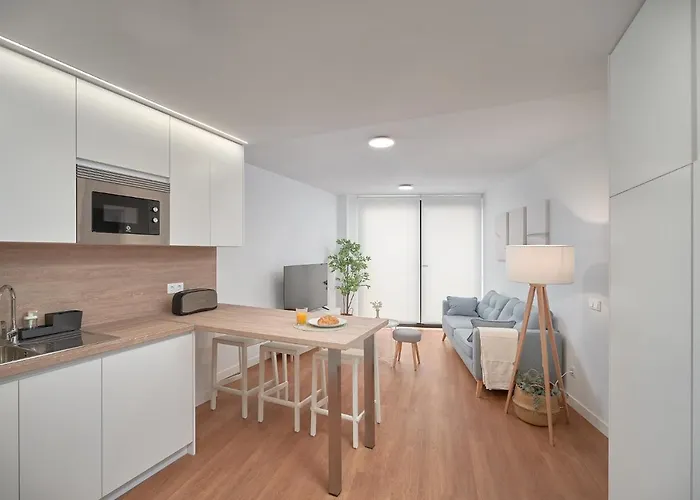 Mary Sanchez アパート *