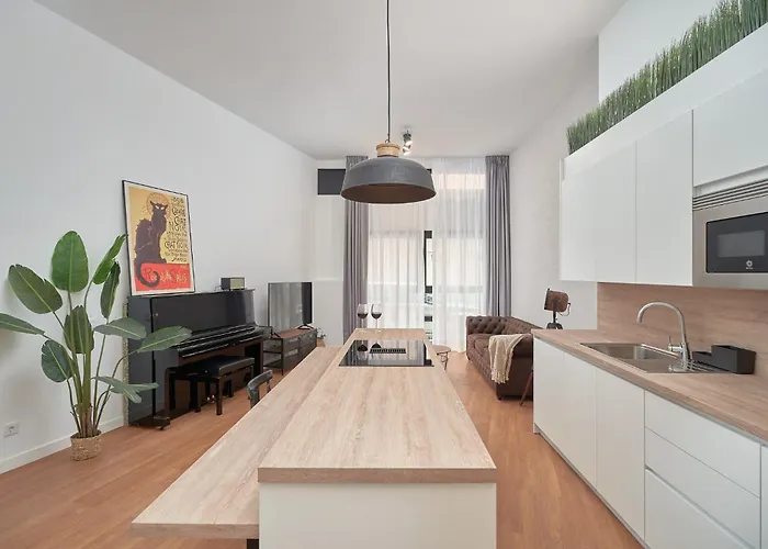 Апартаменти Mary Sanchez *